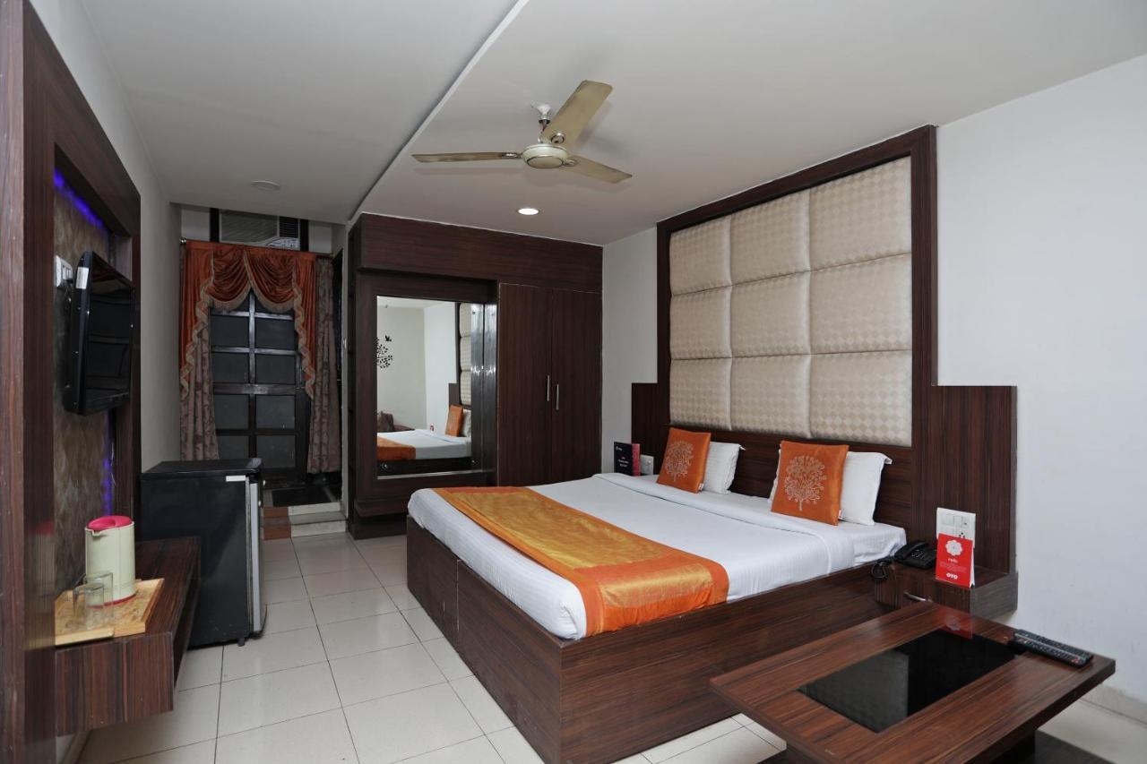 The Gagan Plaza Hotel Канпур Екстериор снимка