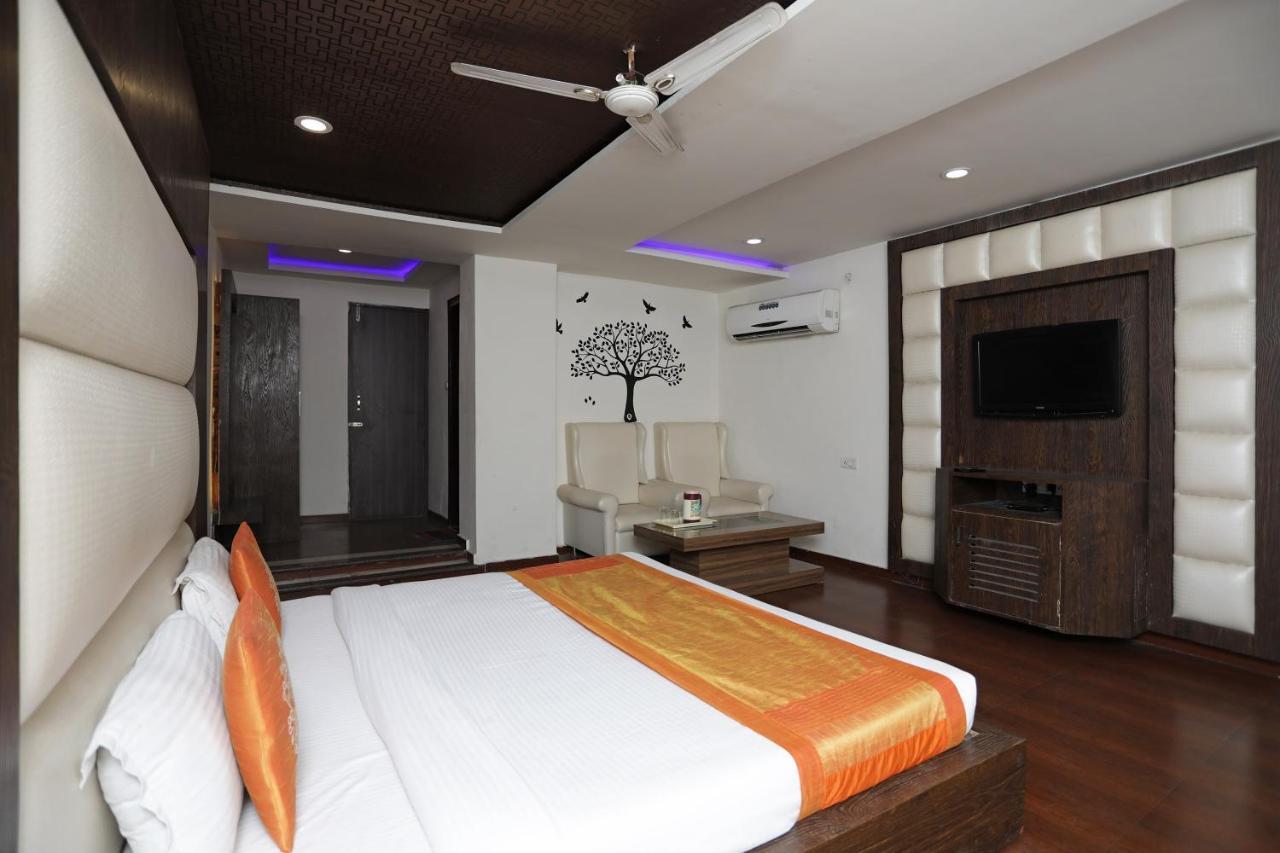 The Gagan Plaza Hotel Канпур Екстериор снимка