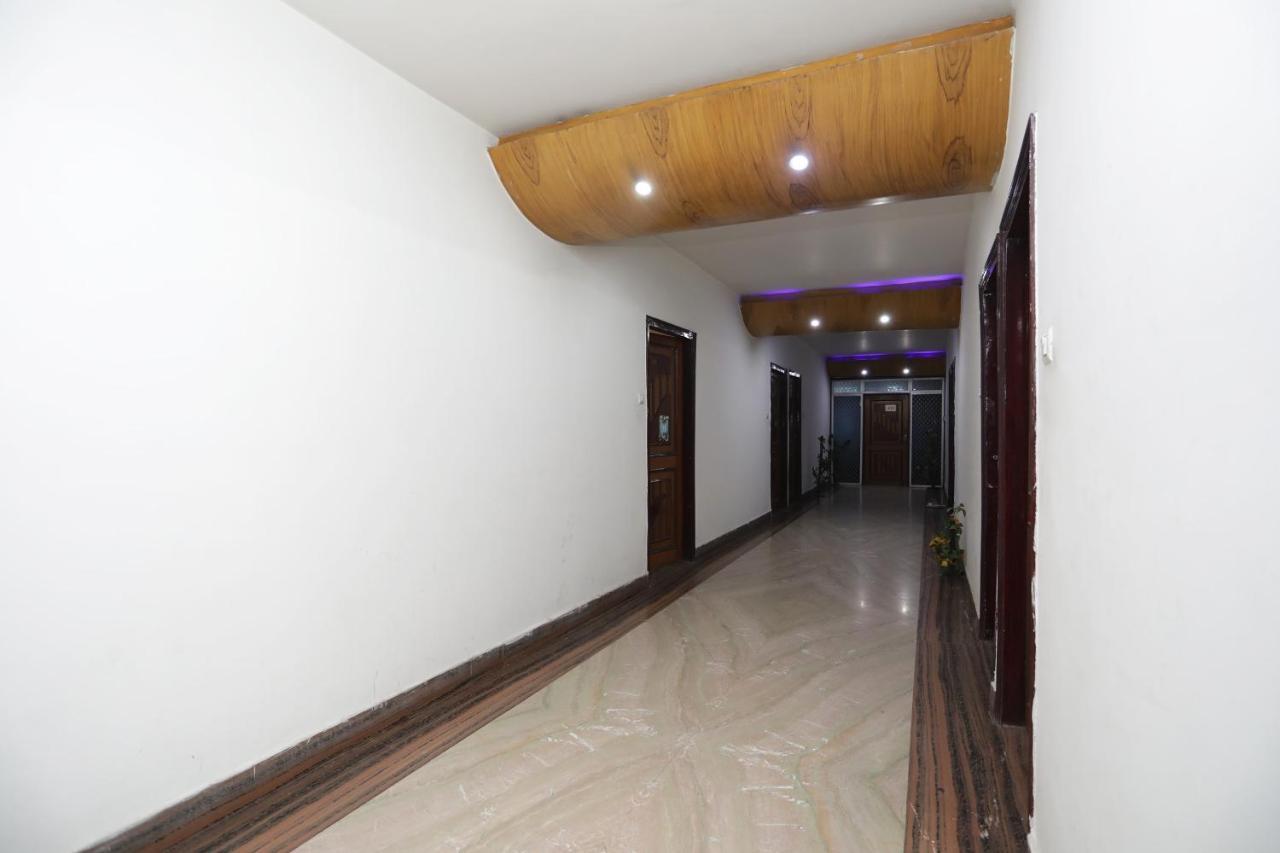 The Gagan Plaza Hotel Канпур Екстериор снимка