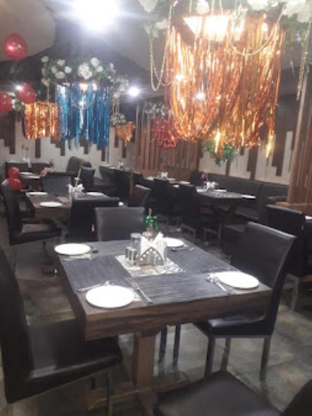 The Gagan Plaza Hotel Канпур Екстериор снимка