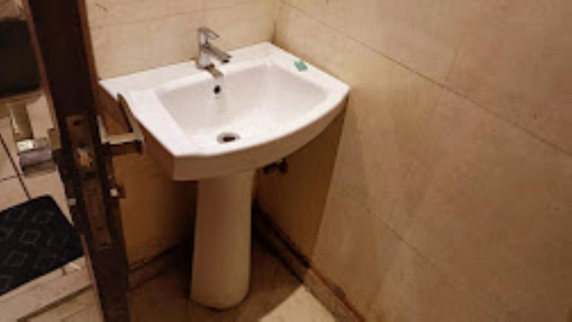 The Gagan Plaza Hotel Канпур Екстериор снимка